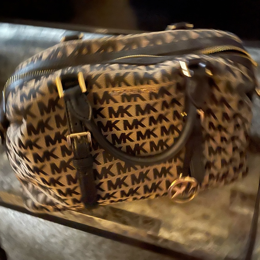 Like new Michael Kors purse